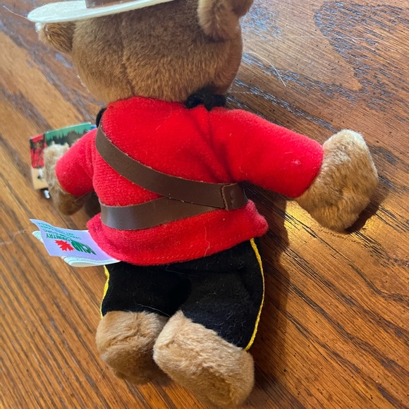 Vintage RCMP Uniform Bean Bags Plush Stuffed Bear - Picture 6 of 10